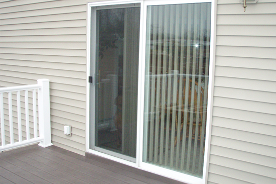Bellflower-screen-door-repair